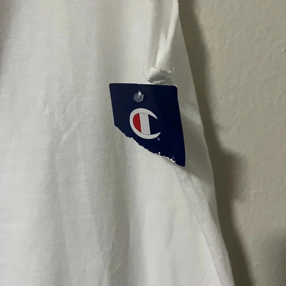 NWT Champion Womens Muscle Tee lightweight white with graphic size XL - Picture 2 of 6